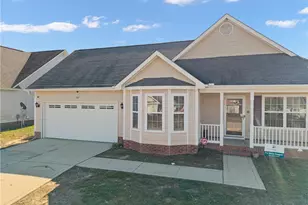1313 Snowy Egret Dr, Fayetteville, NC 28306 - Photo 7