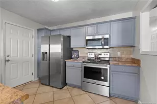 1313 Snowy Egret Dr, Fayetteville, NC 28306 - Photo 17