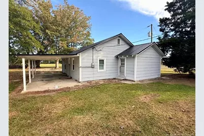 499 Bullard Pit Circle, Autryville, NC 28318 - Photo 11