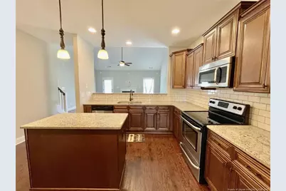 5849 Crepe Myrtle Drive, Hope Mills, NC 28348 - Photo 7