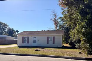 1210 7th St, Lumberton, NC 28358 - Photo 1