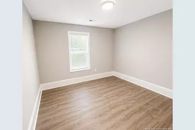 304 S Patterson Street, Maxton, NC 28364 - Photo 13