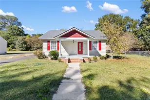 24 S Green St, Parkton, NC 28371 - Photo 1