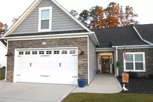 202 Oak Pointe Circle, Lumberton, NC 28358 - Photo 1