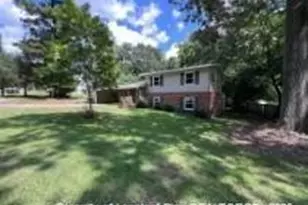 825 Stoneykirk Dr, Fayetteville, NC 28314 - Photo 1