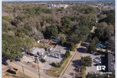 663 Nichols Avenue, Fairhope, AL 36532 - Photo 1