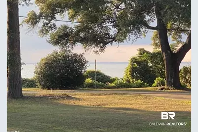 555 S Mobile Street, Fairhope, AL 36532 - Photo 1