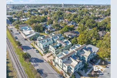 752 E Wright Street, Pensacola, FL 32501 - Photo 35