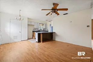 313 W 4th Ave, Foley, AL 36535 - Photo 7
