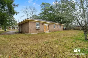313 W 4th Ave, Foley, AL 36535 - Photo 17