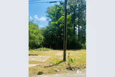 421 W Foch Street, Mobile, AL 36610 - Photo 5