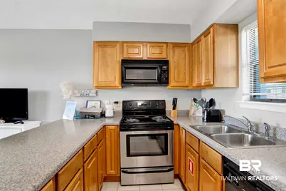 1037 W Lagoon Avenue #6, Gulf Shores, AL 36542 - Photo 5