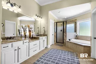 814 Darrah St, Fairhope, AL 36532 - Photo 35