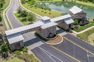 10160 Secretariat Blvd, Daphne, AL 36526 - Photo 13