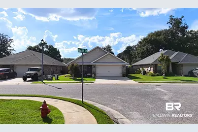 297 Wyatt Court, Foley, AL 36535 - Photo 3