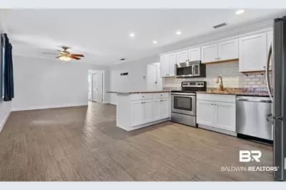 140 W 8th Avenue, Gulf Shores, AL 36542 - Photo 11