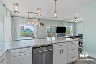 636 W 1st Ave, Gulf Shores, AL 36542 - Photo 9
