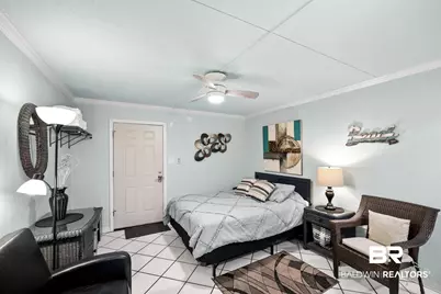 200 E Beach Boulevard #220, Gulf Shores, AL 36542 - Photo 7