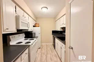 110 5th St, Daphne, AL 36526 - Photo 7