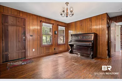 107 S Bayview Street, Fairhope, AL 36532 - Photo 13
