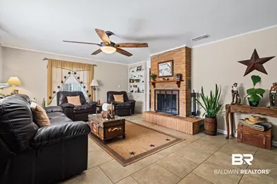 302 W Jefferson Street, Summerdale, AL 36580 - Photo 3
