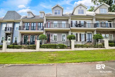 101 N Fairhope Court #16, Fairhope, AL 36532 - Photo 1