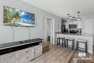 572 E Beach Blvd, Gulf Shores, AL 36542 - Photo 5