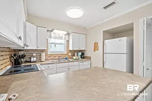 105 E 4th St, Gulf Shores, AL 36542 - Photo 13