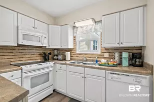 105 E 4th St, Gulf Shores, AL 36542 - Photo 11