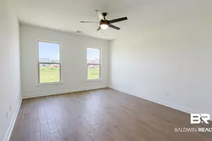 18161 Piney Cir, Foley, AL 36535 - Photo 9