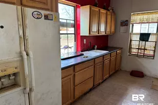 1111 Hand Ave, Bay Minette, AL 36507 - Photo 7