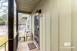 222 Riverbend Dr, Mobile, AL 36605 - Photo 1