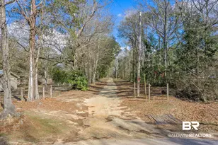 27760 Northcutt Ln, Robertsdale, AL 36567 - Photo 1