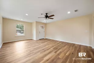 228 W 16th St, Bay Minette, AL 36507 - Photo 7