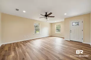 228 W 16th St, Bay Minette, AL 36507 - Photo 9
