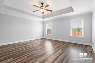 704 Edinburgh Ave, Foley, AL 36535 - Photo 17