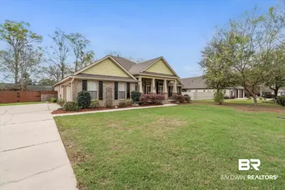704 Edinburgh Avenue, Foley, AL 36535 - Photo 3
