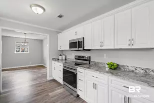 732 Oak Field Dr, Mobile, AL 36609 - Photo 7