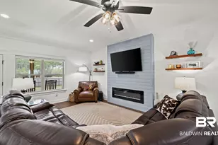 20933 W Southtown Dr, Robertsdale, AL 36567 - Photo 3