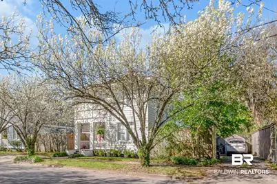 160 Dexter Avenue, Mobile, AL 36604 - Photo 1