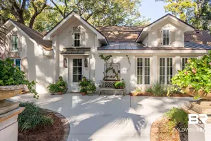 59 N Summit St, Fairhope, AL 36532 - Photo 1