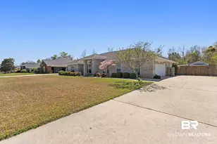 1052 Orlando Dr, Foley, AL 36535 - Photo 3