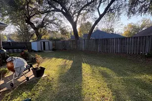 6111 Albray Dr, Gulf Shores, AL 36542 - Photo 9