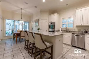 5 St Charles Pl, Daphne, AL 36526 - Photo 9