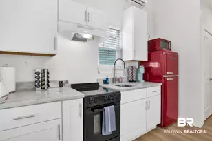 555 Congress St, Mobile, AL 36603 - Photo 9