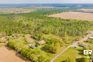 22728 Wing Ln, Robertsdale, AL 36567 - Photo 25