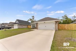 692 Mayflower Dr, Foley, AL 36535 - Photo 3