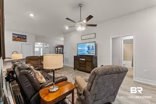 692 Mayflower Dr, Foley, AL 36535 - Photo 9