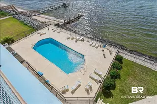 825 Bayshore Dr, Pensacola, FL 32507 - Photo 25