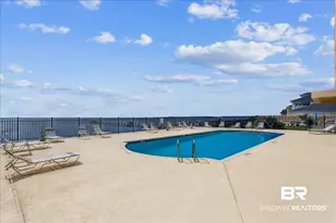 825 Bayshore Dr, Pensacola, FL 32507 - Photo 45